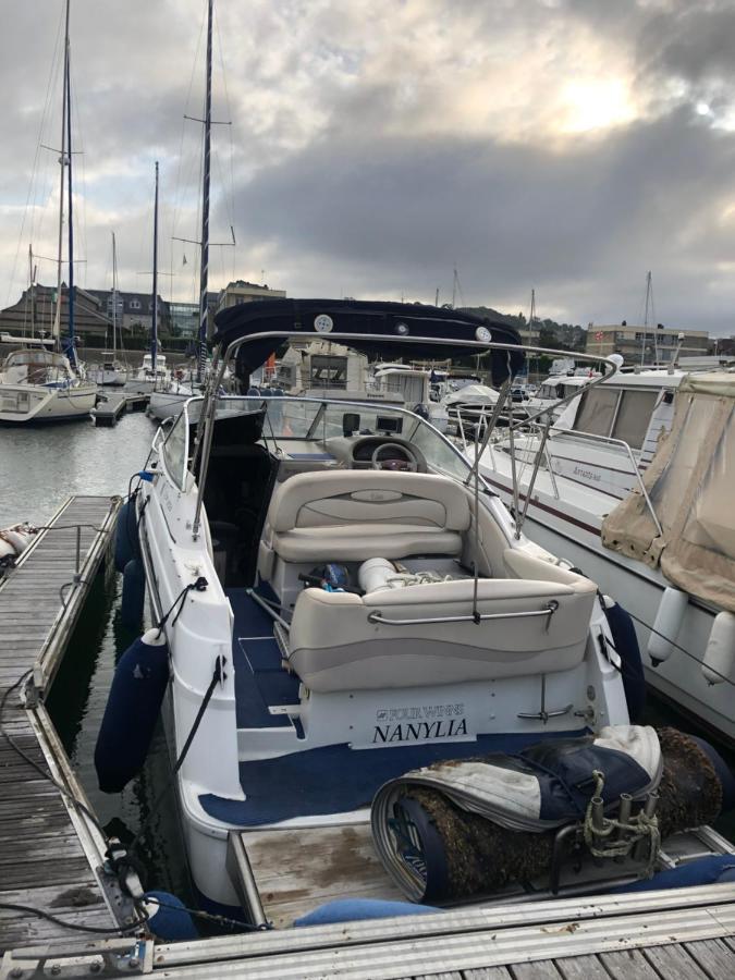 Superbe bateau   le nanylia  Hotel Boulogne-sur-Mer Bagian luar foto