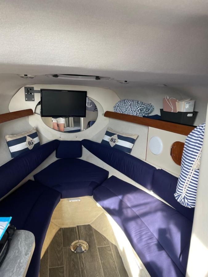 Superbe bateau   le nanylia  Hotel Boulogne-sur-Mer Bagian luar foto