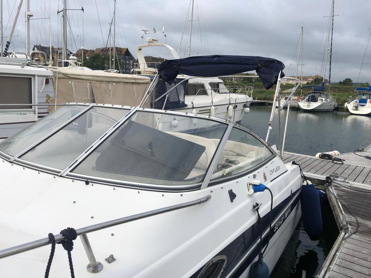 Superbe bateau   le nanylia  Hotel Boulogne-sur-Mer Bagian luar foto